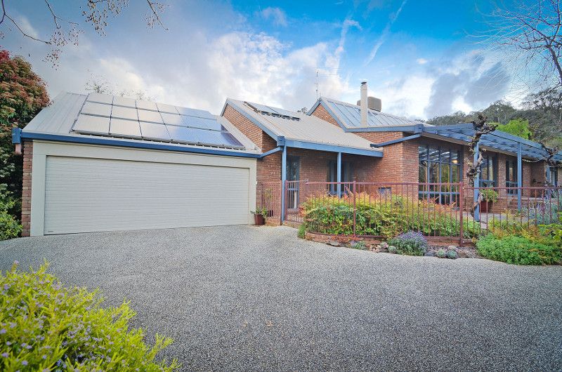 16 Barton Drive, Baranduda VIC 3691, Image 0