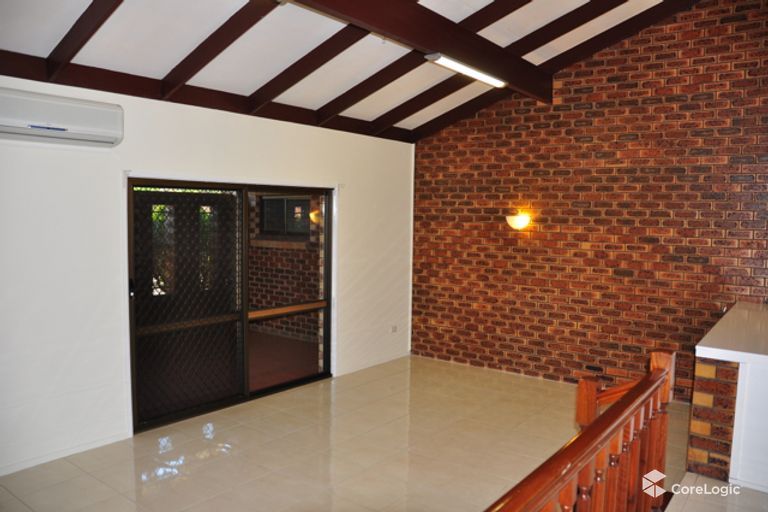 21 Bolinda, Eight Mile Plains QLD 4113 House For Rent 680 Domain