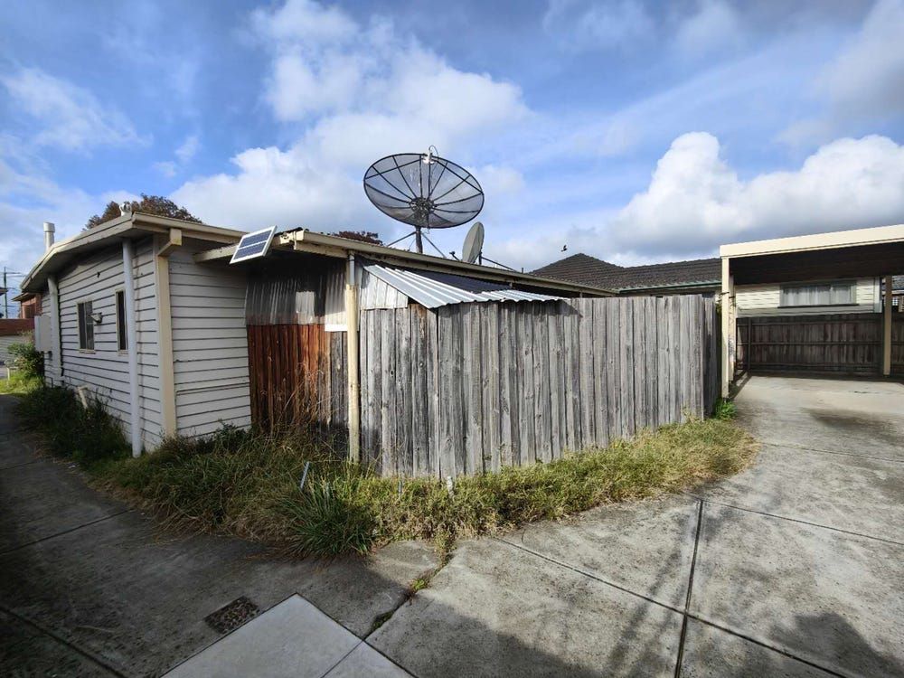 1/1 Bevan Ave, Clayton South VIC 3169, Image 2
