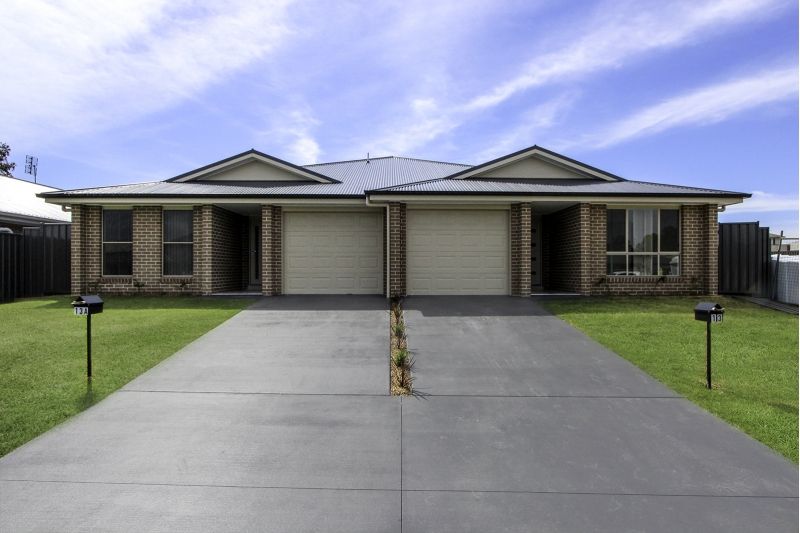 1/7 Salamander Road, Wadalba NSW 2259, Image 0