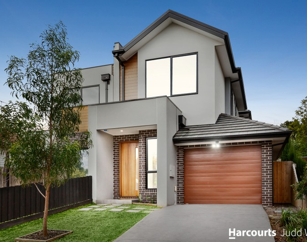 11A Mccomas Grove, Burwood VIC 3125