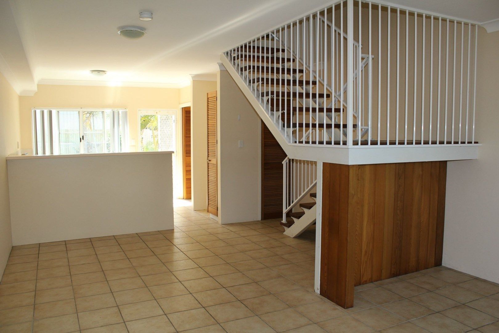 1/4 Hilliar Street, Wongaling Beach QLD 4852, Image 0