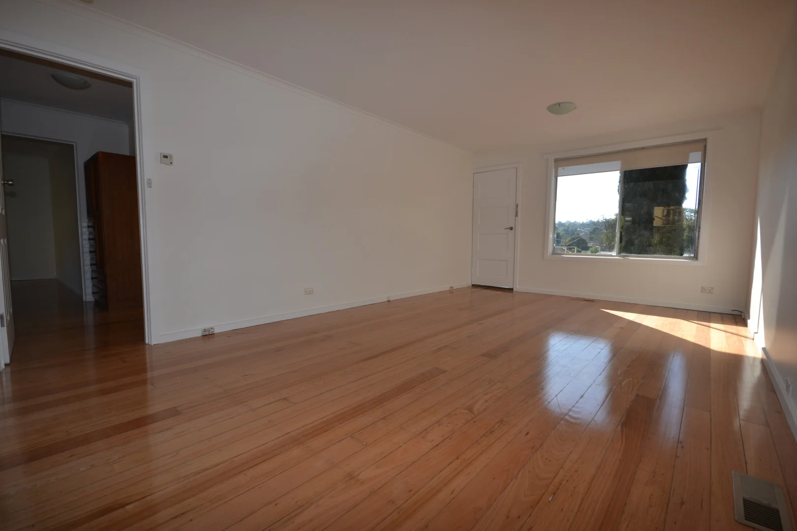 Additional image 5 of 2/51 Diane Crescent, Mooroolbark VIC 3138