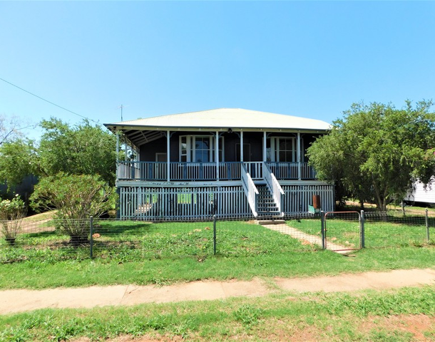 110 Parry Street, Charleville QLD 4470