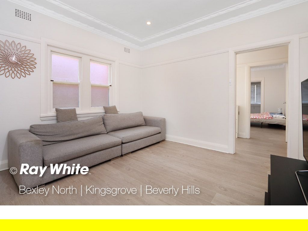 4 Norfolk Avenue, Beverly Hills NSW 2209, Image 2