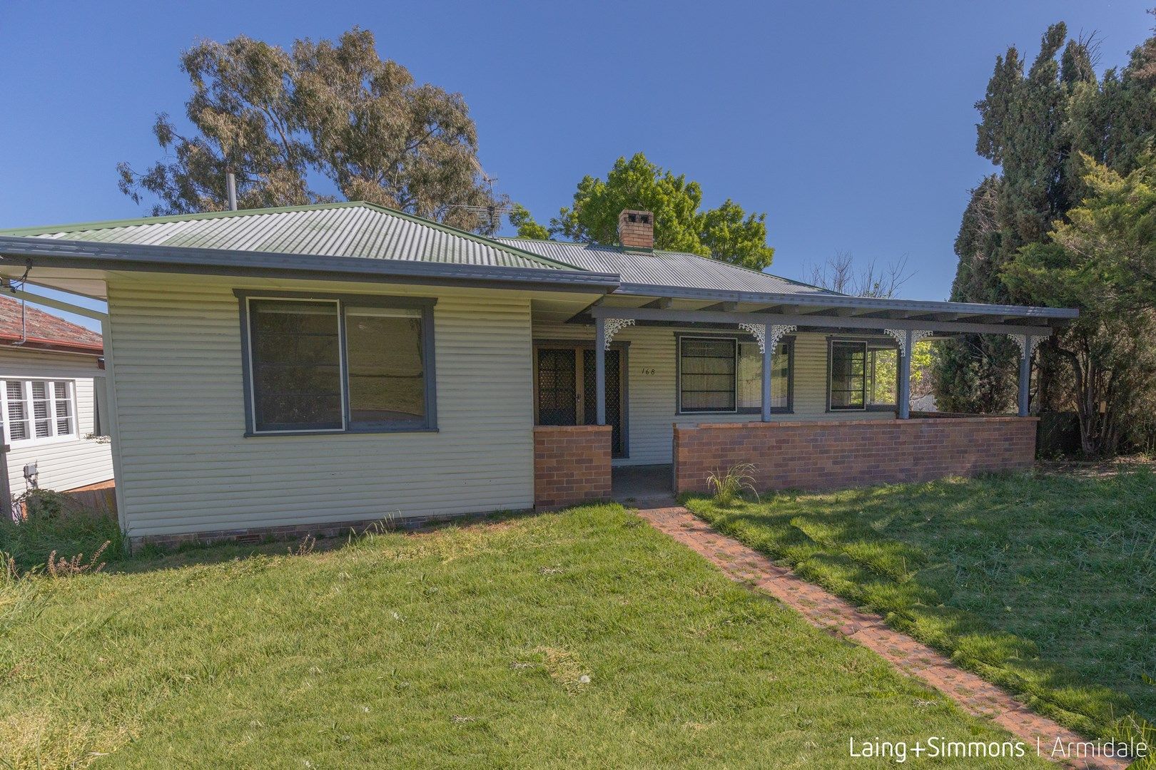 168 Donnelly Street, Armidale NSW 2350, Image 0
