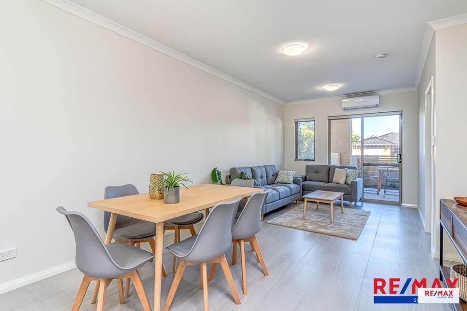 2/142 Renou Street, East Cannington WA 6107, Image 2