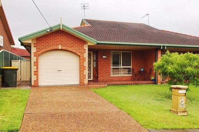 Picture of 1/137 Floraville Road, FLORAVILLE NSW 2280