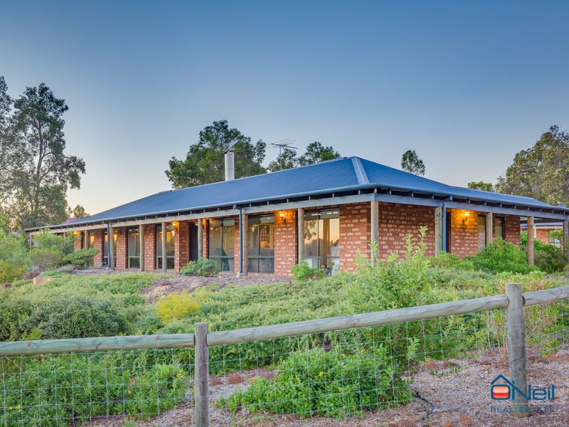 14 Indica Court, Roleystone WA 6111, Image 2