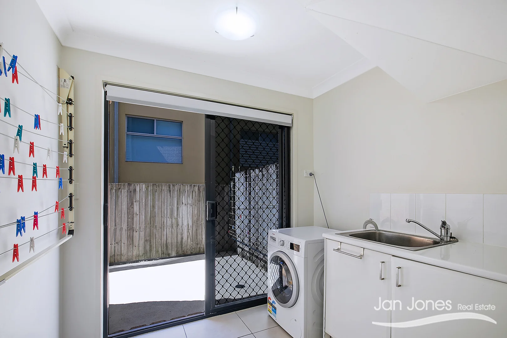 Additional image 22 of Unit 8/12-14 Georgina Street, Woody Point QLD 4019