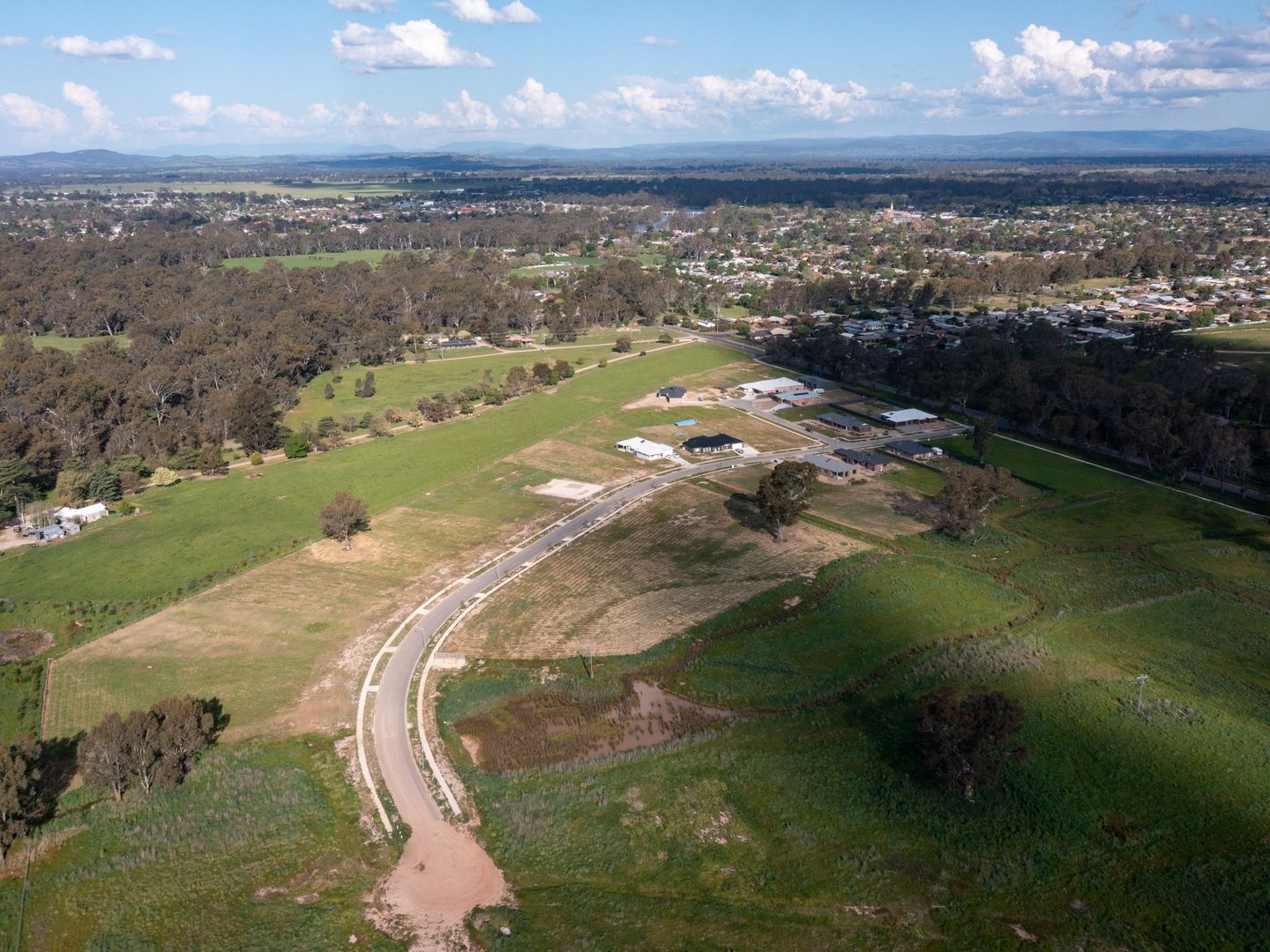 Park Lane Estate, Benalla VIC 3672, Image 2