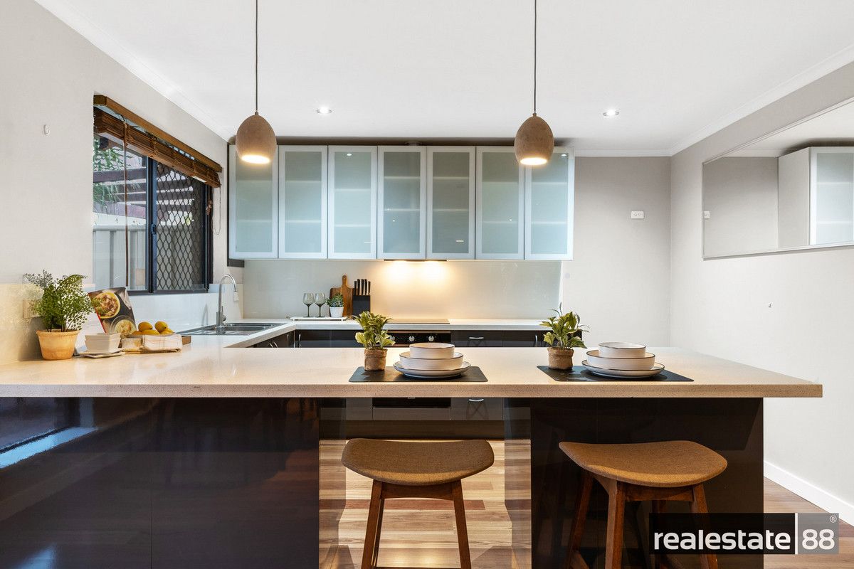 3 bedrooms Villa in 1/61 Wanneroo Road TUART HILL WA, 6060