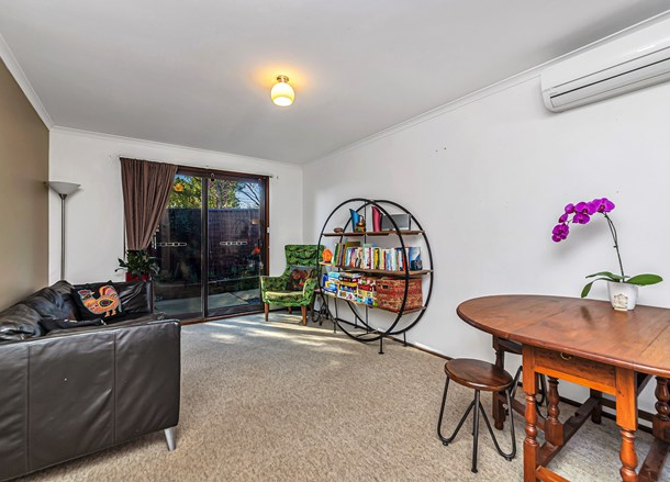 4/16 Charles Street, Queanbeyan NSW 2620