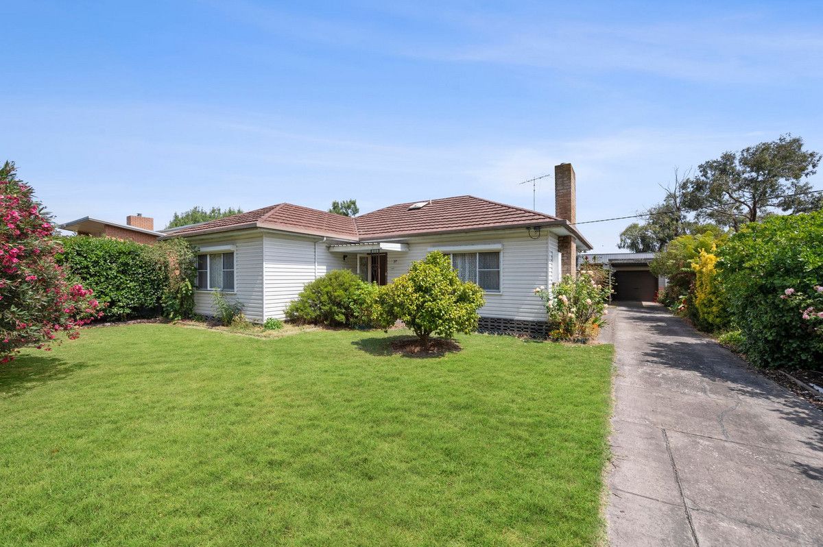 27 Hopkins Street, Winchelsea VIC 3241, Image 0