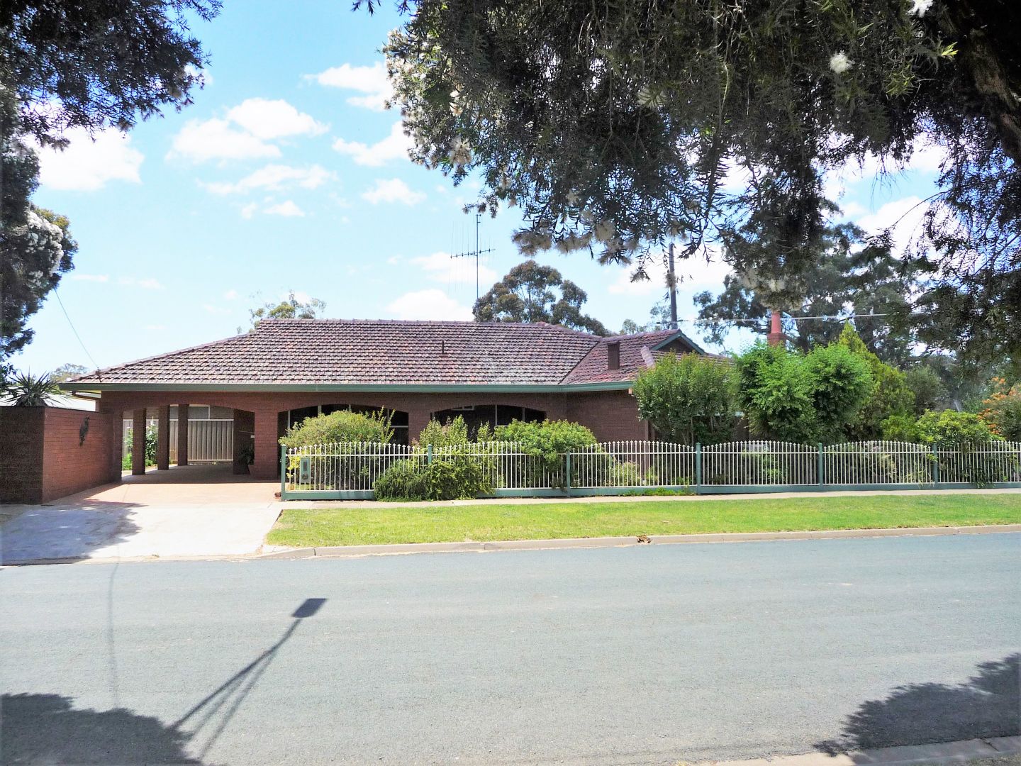 13 Campaspe Esplanade, Echuca Property History & Address Research