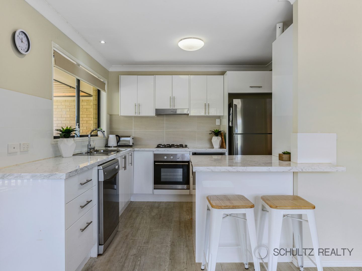 2 Carmen Court, Bahrs Scrub QLD 4207, Image 1