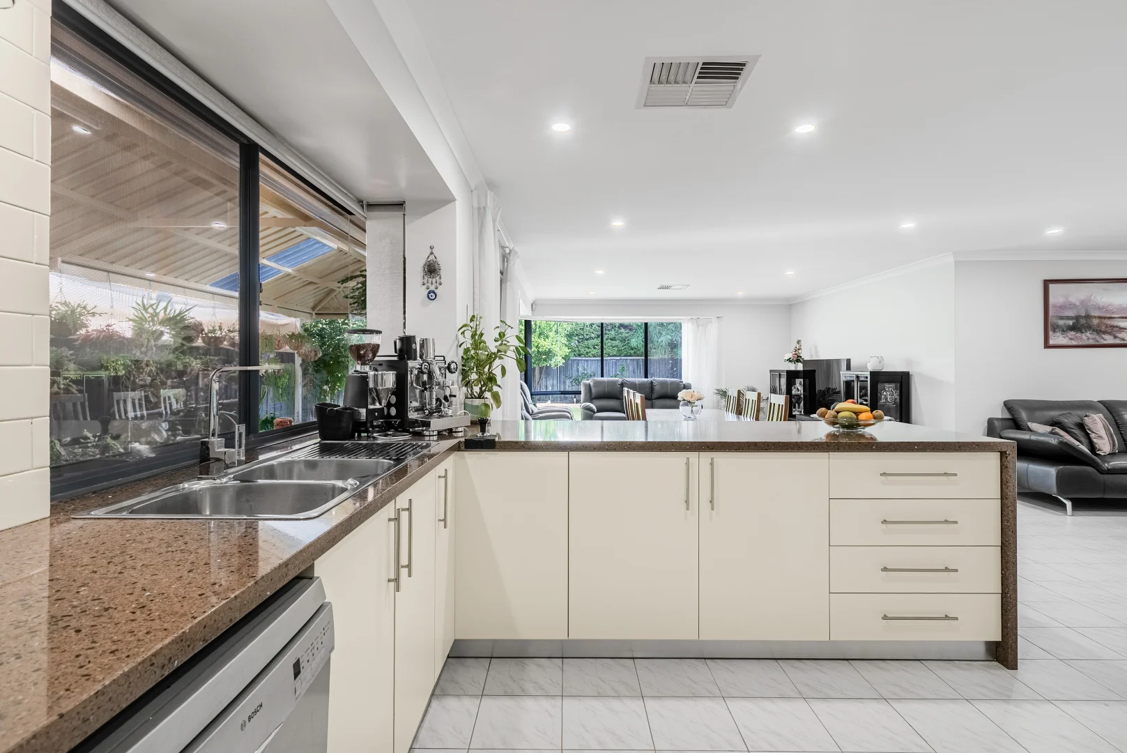 Additional image 18 of 136 Ponte Vecchio Boulevard, Ellenbrook WA 6069