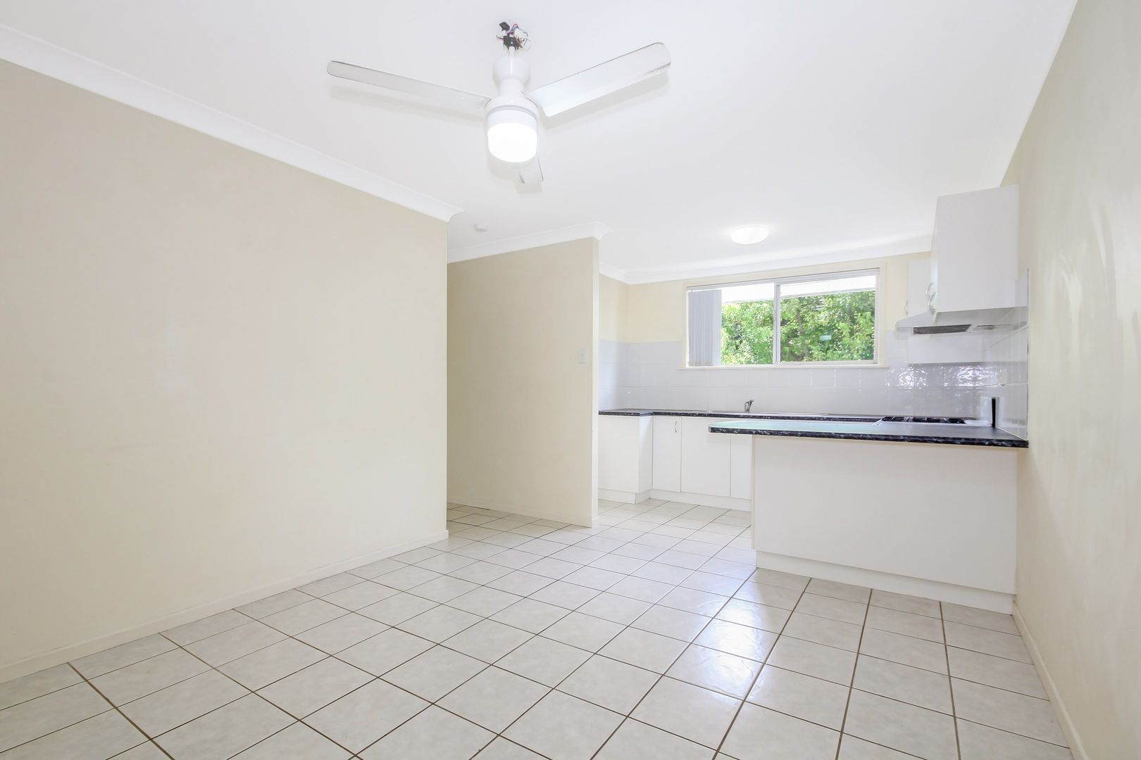 2/54 Lemnos Street, Red Hill QLD 4059, Image 2