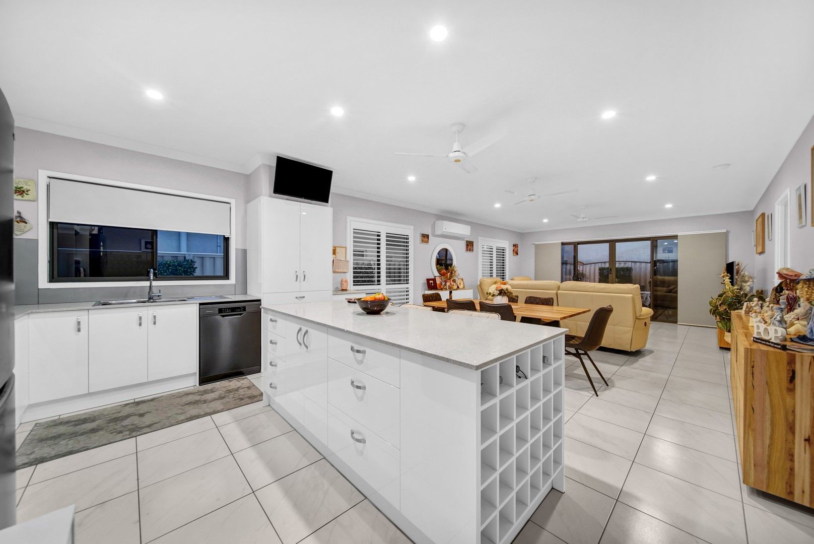 2 bedrooms House in 117/42 Quinzeh Creek Road - Over 50's Lifestyle Community LOGAN VILLAGE QLD, 4207