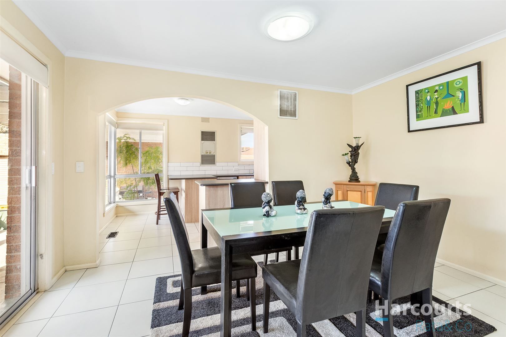 155 Kingsway Drive, Lalor VIC 3075, Image 2