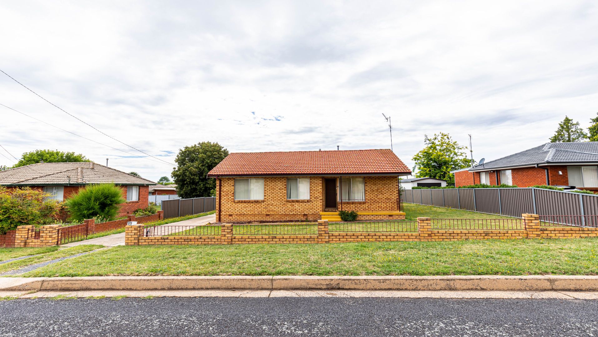 8 Gilchrist Street, Blayney Property History & Address Research Domain