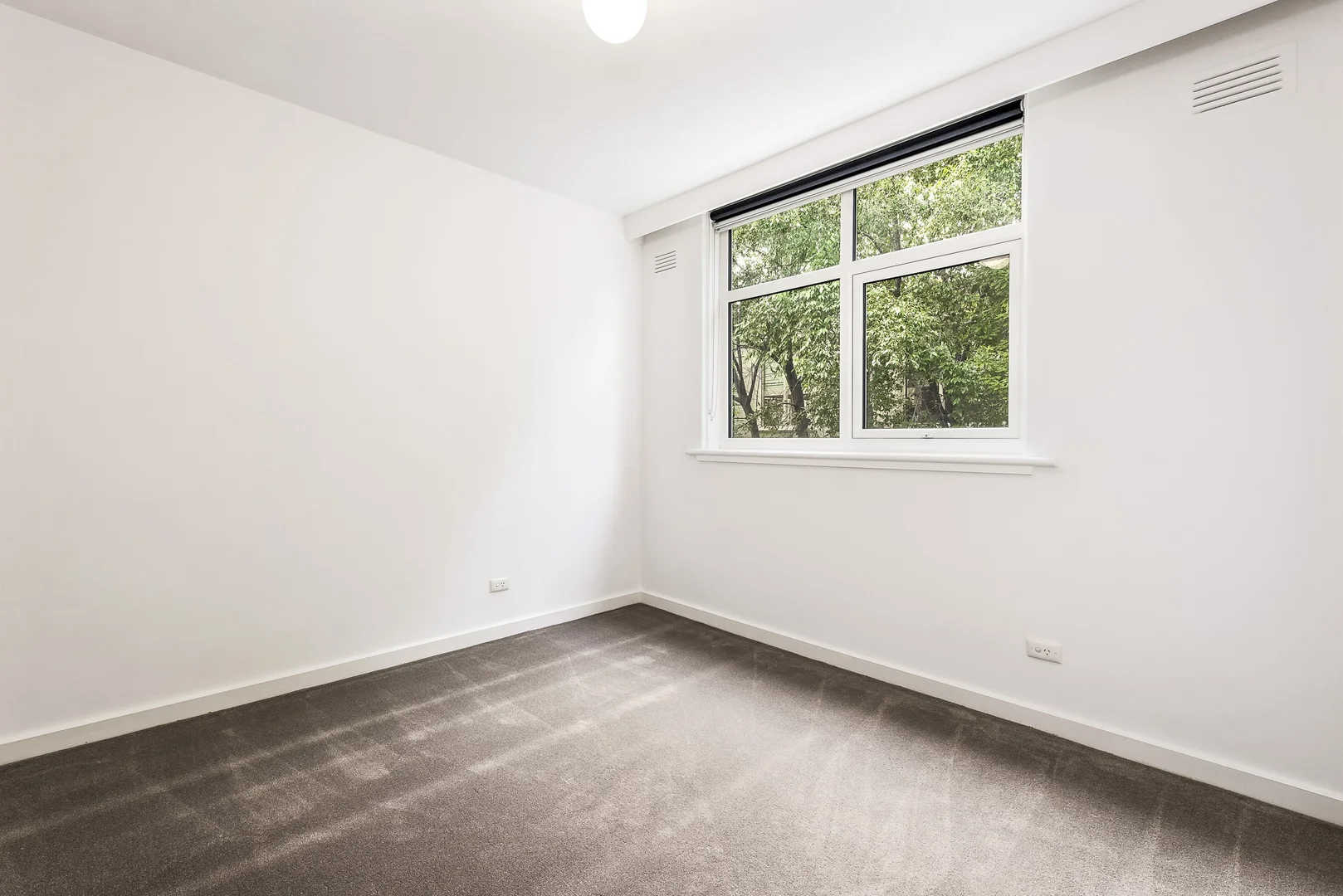 Additional image 3 of 3/2 Maple Grove, Toorak VIC 3142