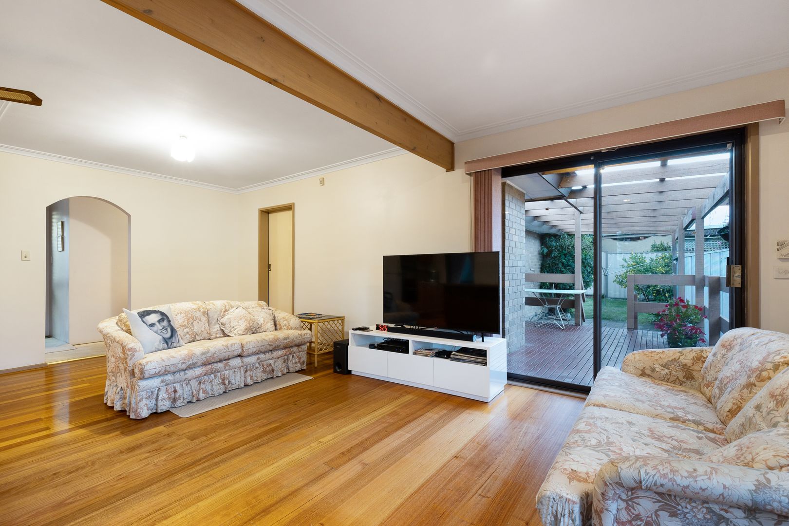 12 Grovelands Drive, Mulgrave VIC 3170, Image 2