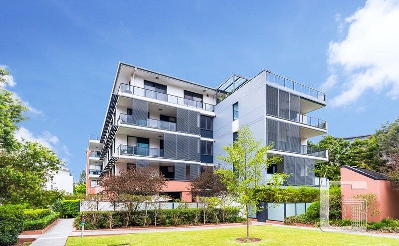 2 bedrooms Apartment / Unit / Flat in 439/17-19 Memorial Ave ST IVES NSW, 2075