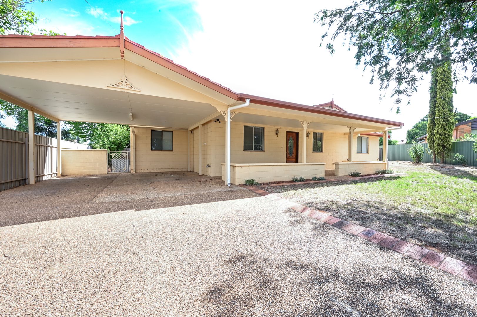 5 Duff Place, Griffith NSW 2680