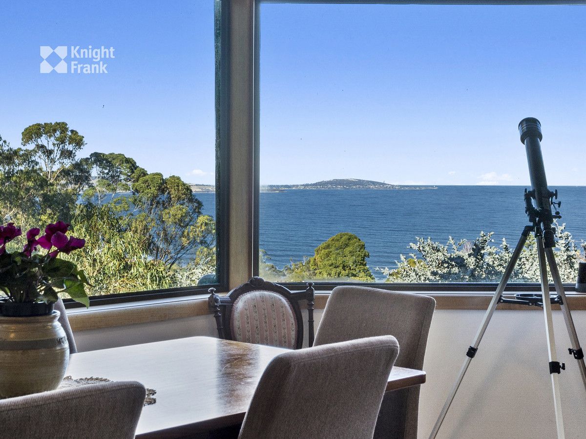 10 Churchill Road, Taroona TAS 7053, Image 0