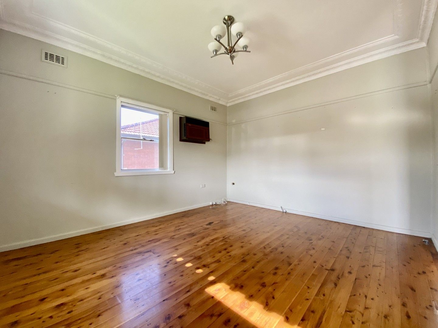 2 bedrooms House in 14 Heath Street GRANVILLE NSW, 2142