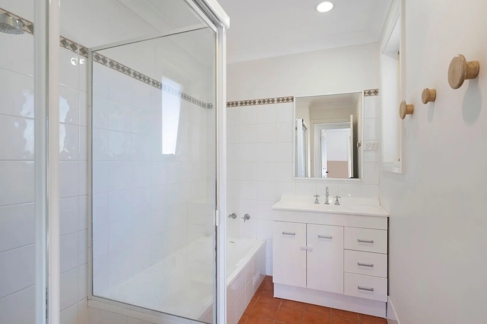 Additional image 8 of 2/187 Kings Road, New Lambton NSW 2305