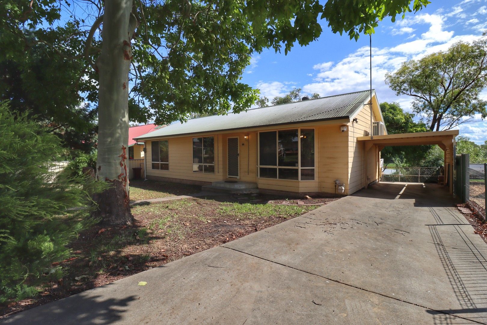 22 Chapman Street, Cowra NSW 2794, Image 0