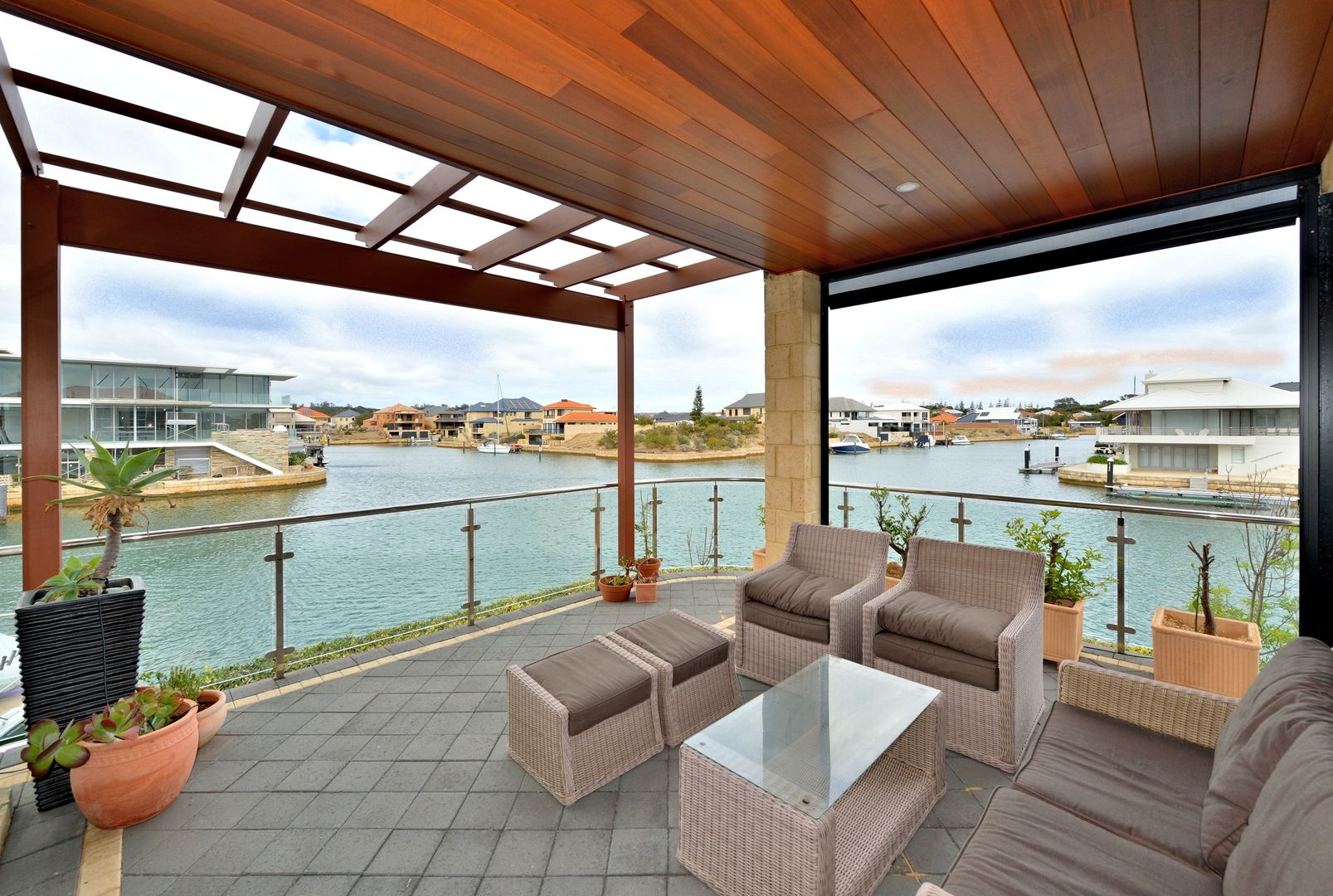 43 Sandpiper Island Retreat, Wannanup WA 6210, Image 1