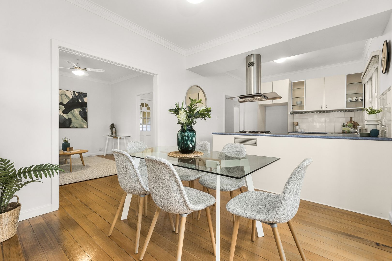 1/34 Warnes Road, Mitcham VIC 3132, Image 2