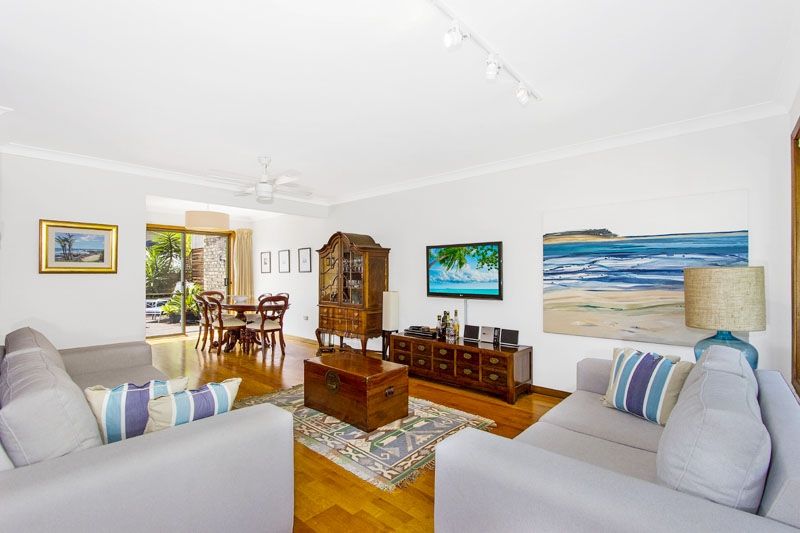 8/20 Avoca Dr, Avoca Beach NSW 2251, Image 2