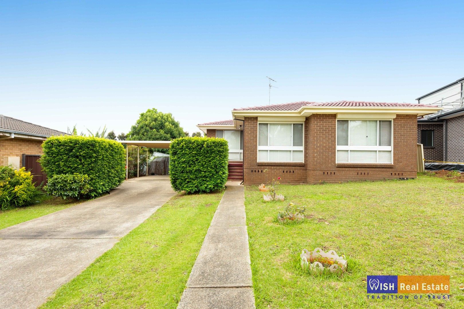 3 bedrooms House in 31 Chaperon Crescent MINTO NSW, 2566
