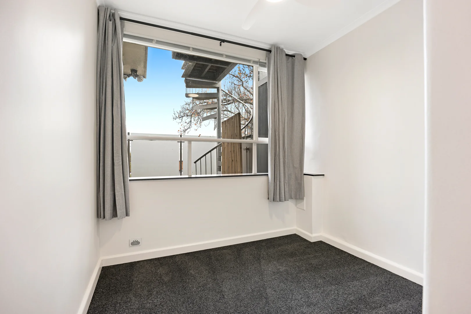 Additional image 7 of 10/4 Lambert Road, Toorak VIC 3142