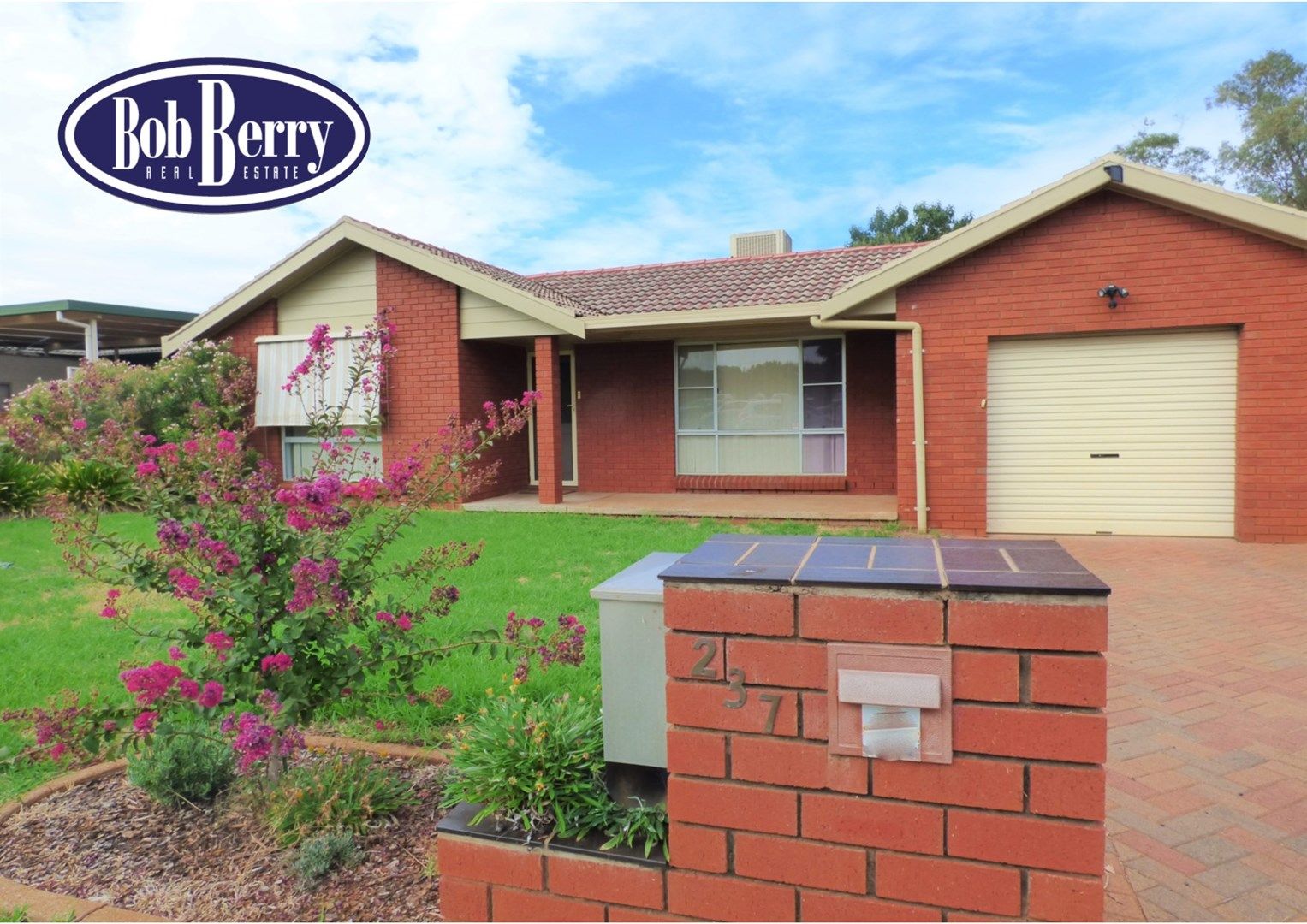 3 bedrooms House in 237 Myall Street DUBBO NSW, 2830