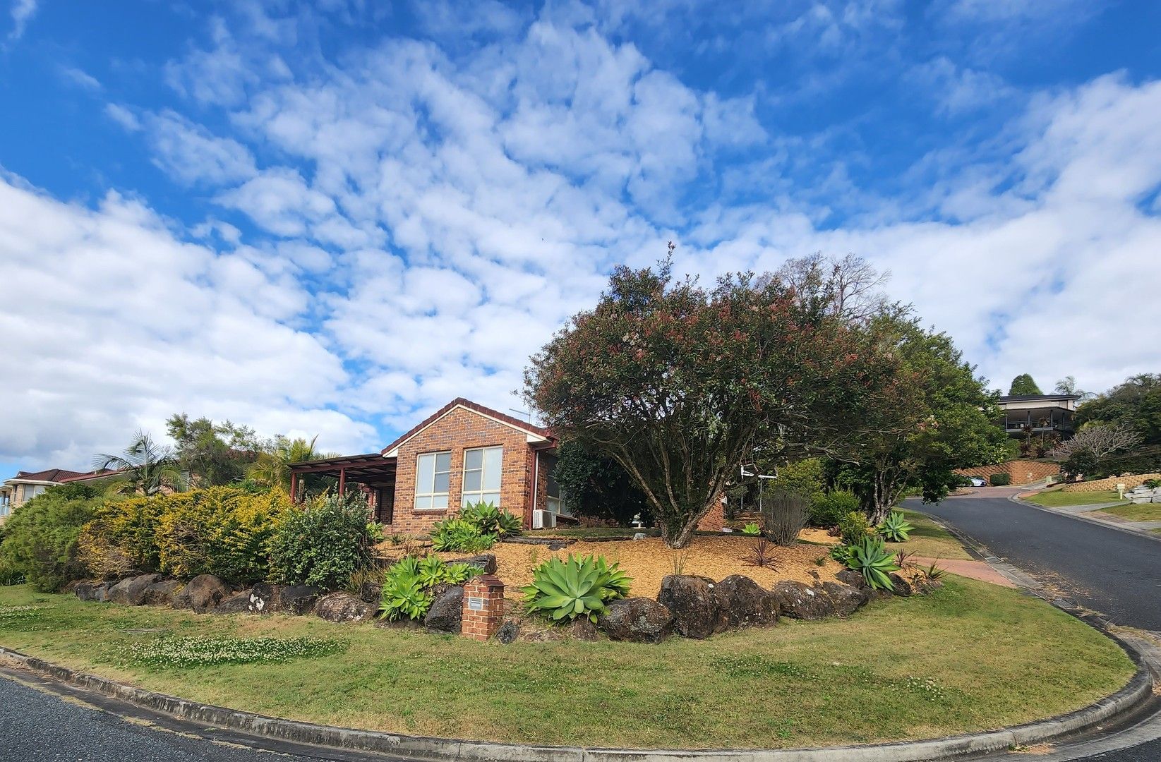 4 bedrooms House in 7 Cavendish Road GOONELLABAH NSW, 2480