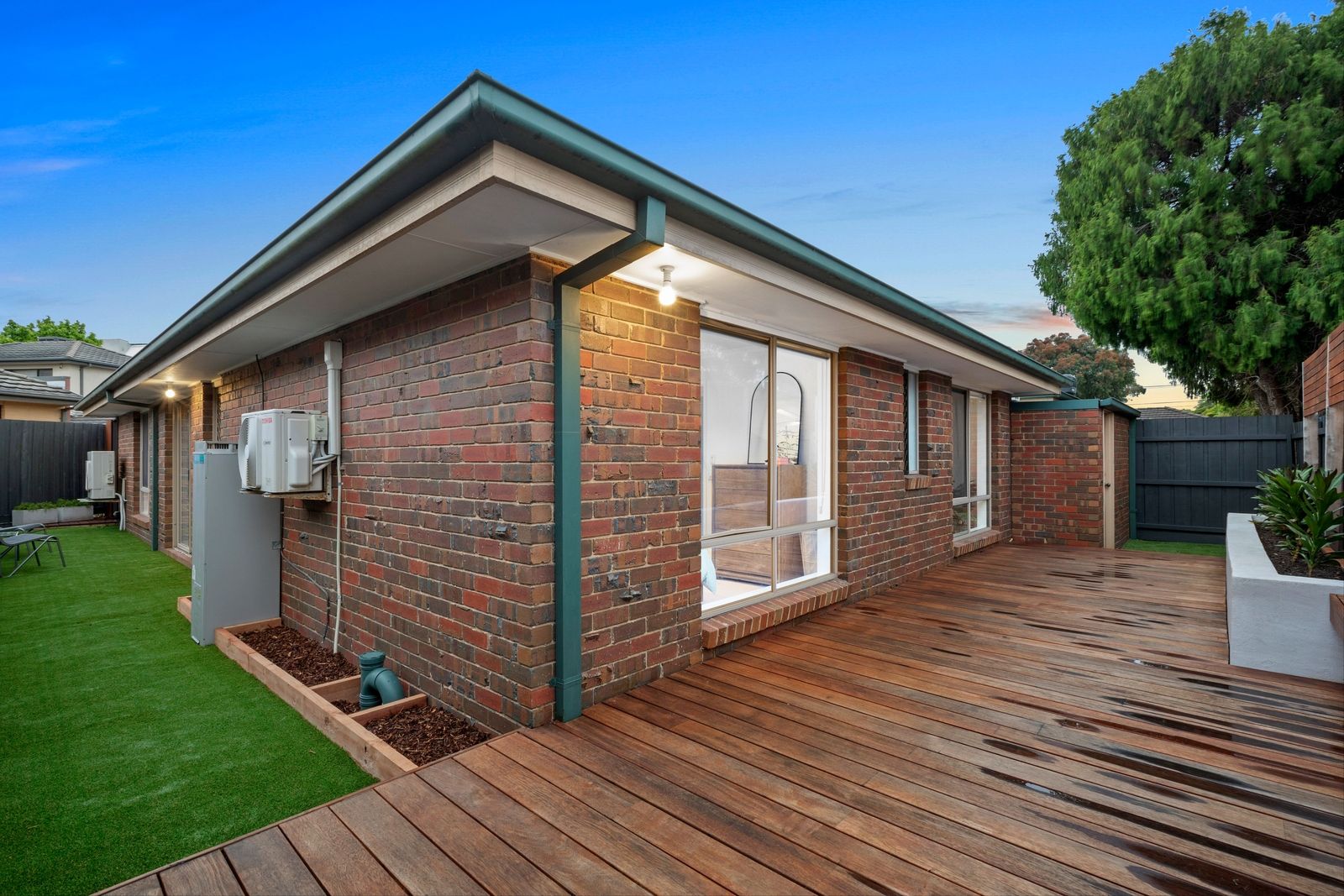 4/4 Turner Road, Highett VIC 3190, Image 2