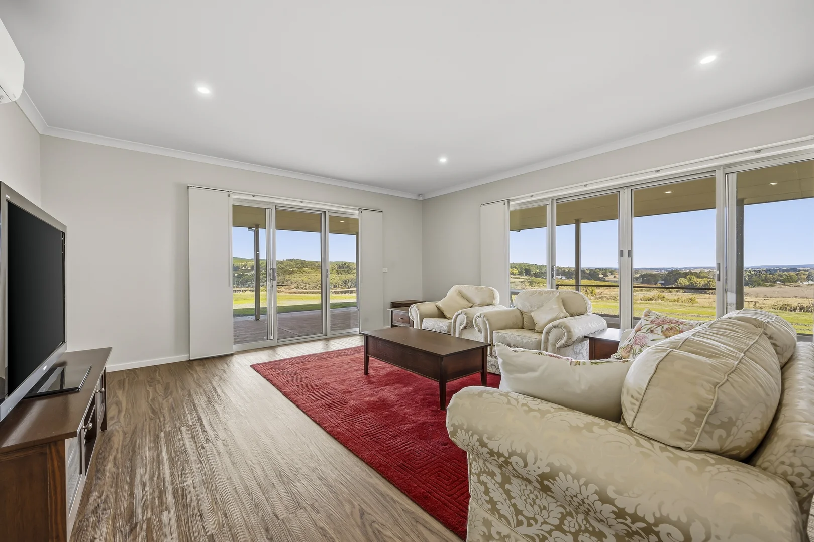 Additional image 12 of 13 Valley View Court, Sebastopol VIC 3356