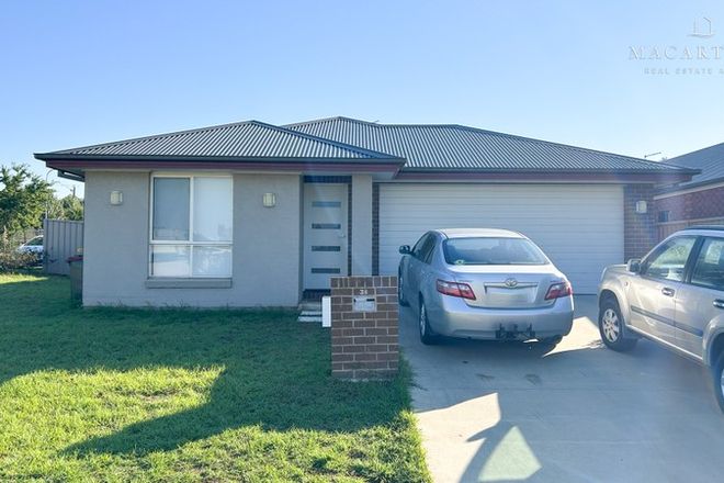 Picture of 38 Messenger Avenue, BOOROOMA NSW 2650