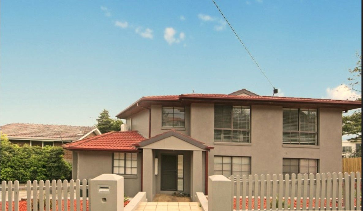 3 bedrooms House in 1B View Street PASCOE VALE VIC, 3044