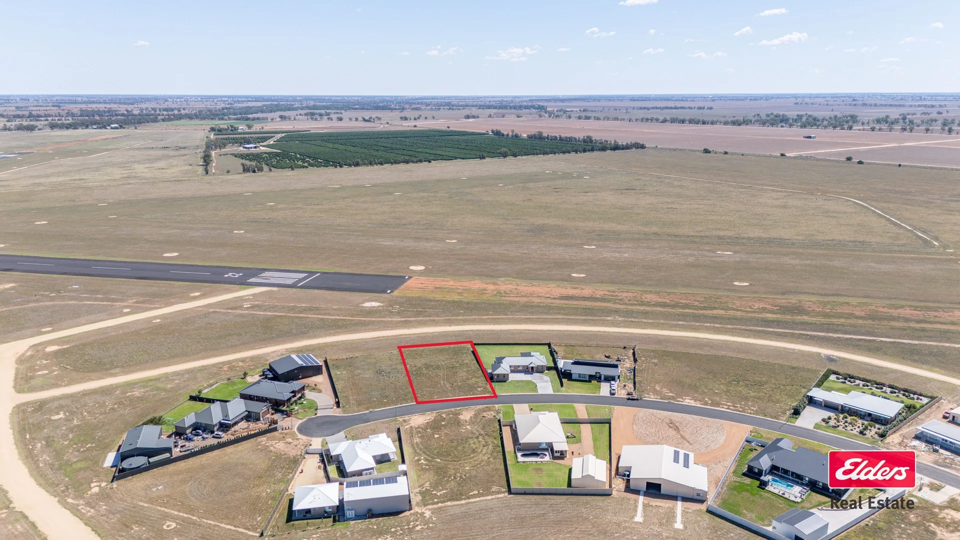 Primary image of 16 Kingsford Smith Place, Narromine NSW 2821