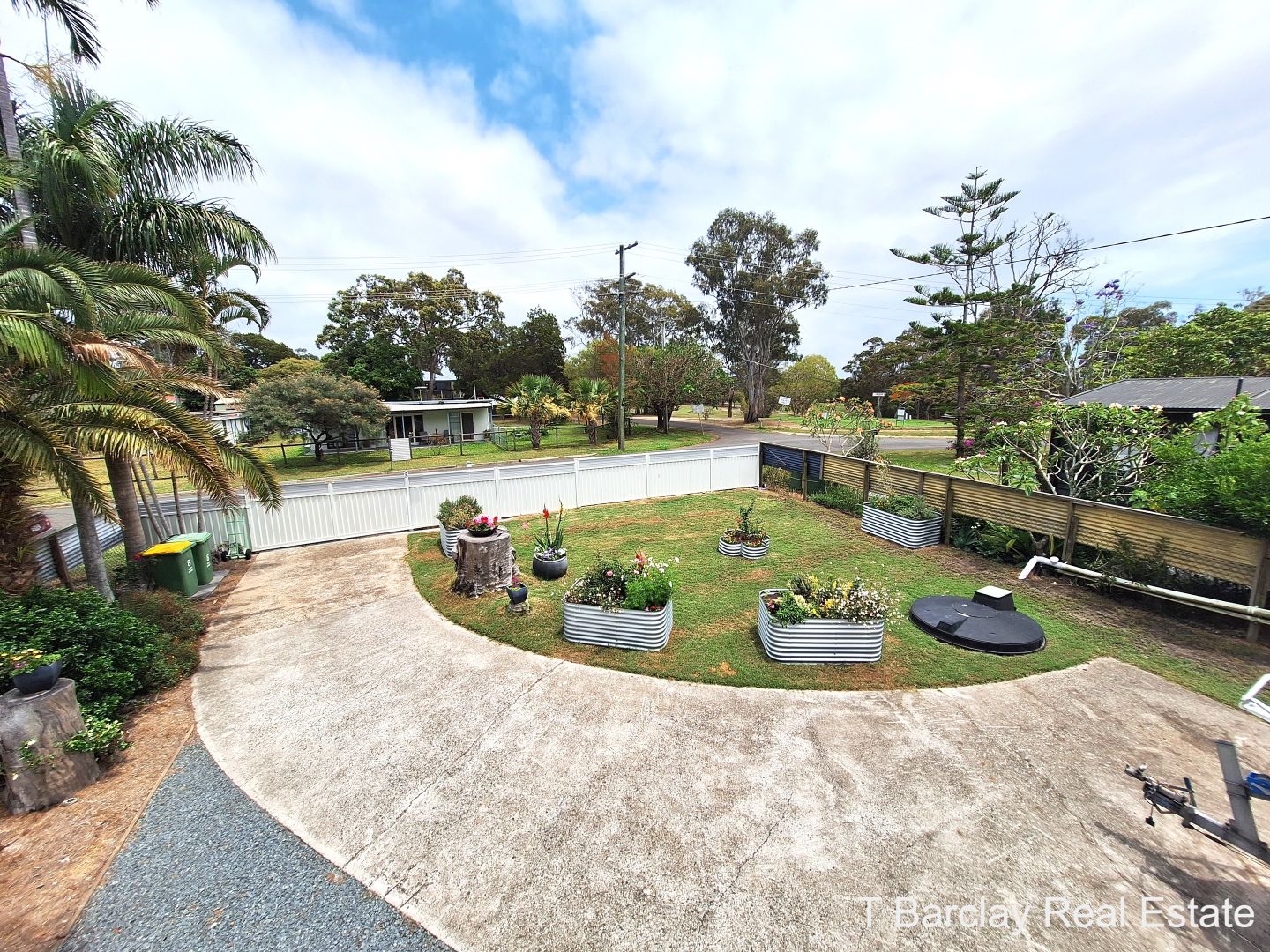 8 Keith St, Macleay Island QLD 4184, Image 2