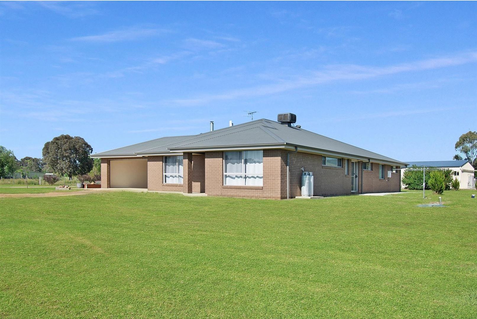 6 Bruce Street, Holbrook NSW 2644, Image 0