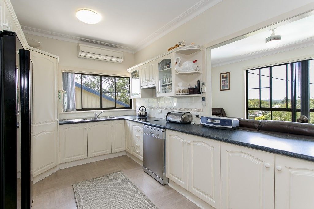 239 Warners Bay Road, Mount Hutton NSW 2290, Image 2