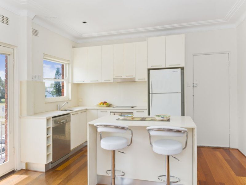 2 bedrooms Apartment / Unit / Flat in 8/150 The Grand Parade MONTEREY NSW, 2217