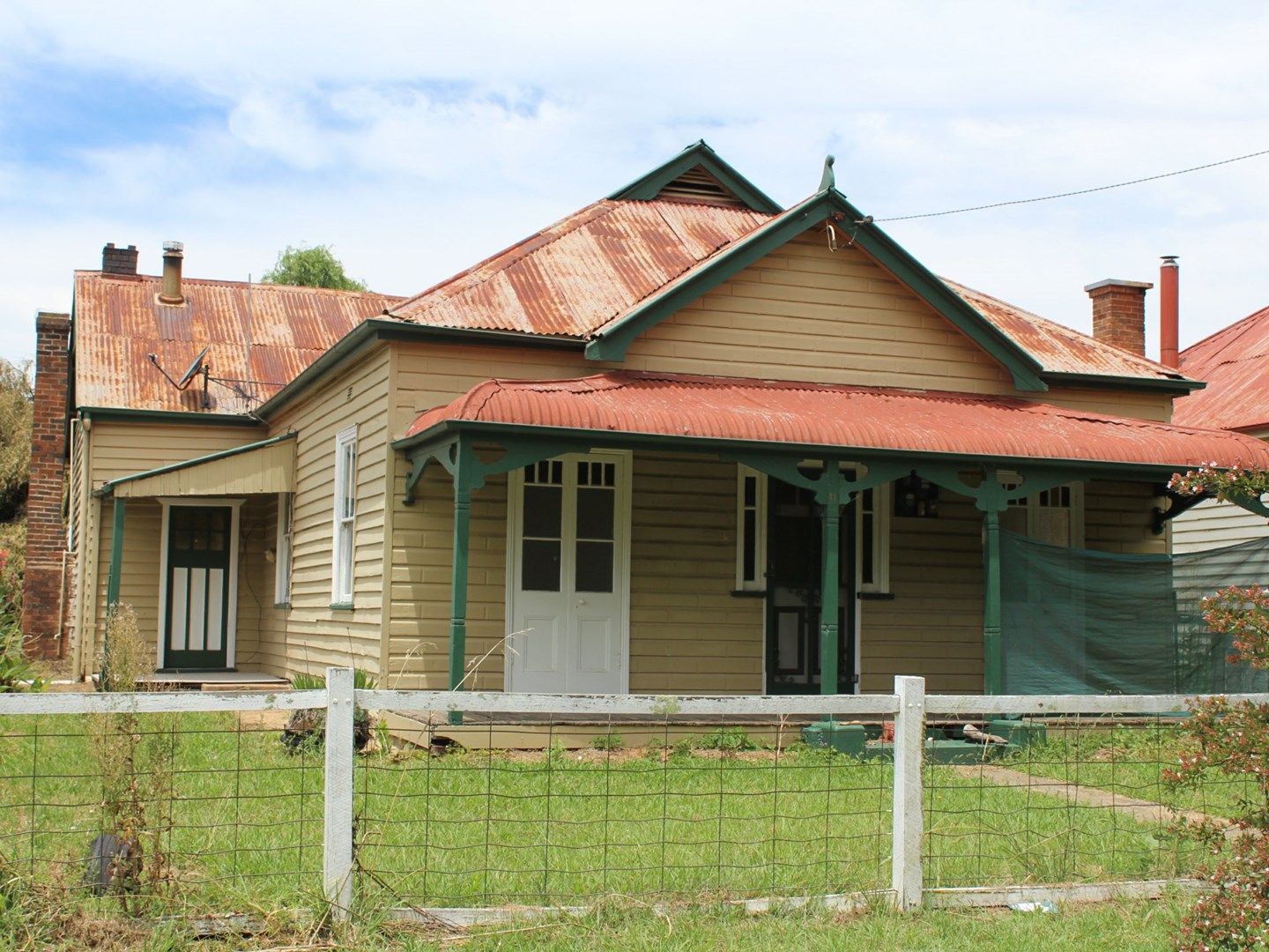 11 East Avenue, Glen Innes NSW 2370